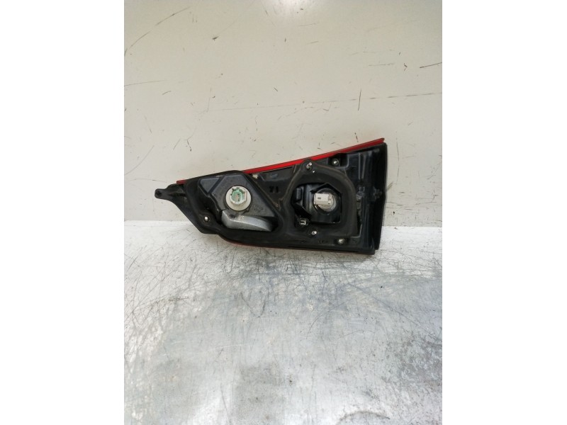 Recambio de piloto trasero izquierdo interior para nissan qashqai ii (j11, j11_) 1.5 dci referencia OEM IAM 265554EA5A  