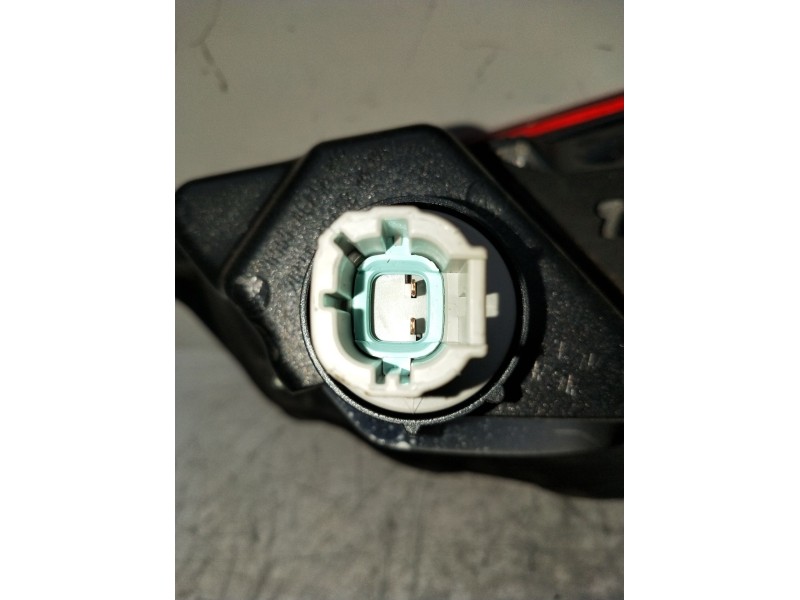 Recambio de piloto trasero izquierdo interior para nissan qashqai ii (j11, j11_) 1.5 dci referencia OEM IAM 265554EA5A  