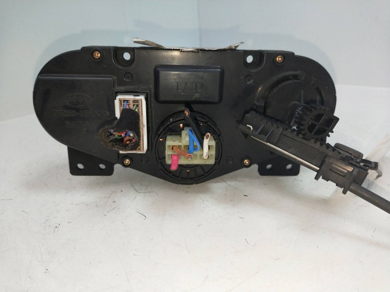 Recambio de mando calefaccion / aire acondicionado para kia rio 1.4 cat referencia OEM IAM   