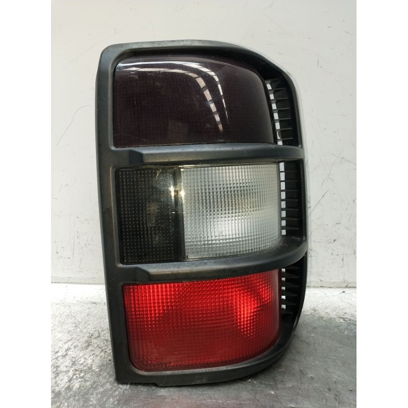 Recambio de piloto trasero derecho para mitsubishi montero classic (v2_w, v6_w, v7_w) 2.5 td (v24w) referencia OEM IAM   