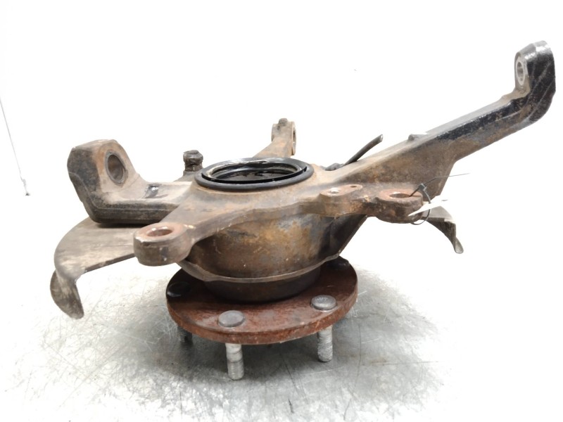 Recambio de mangueta delantera derecha para mazda bt-50 (un) 2.5 turbodiesel cat referencia OEM IAM   