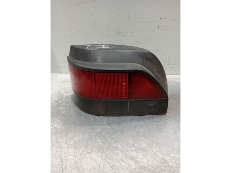 Recambio de piloto trasero izquierdo para renault clio i (b/c57_, 5/357_) 1.4 referencia OEM IAM   