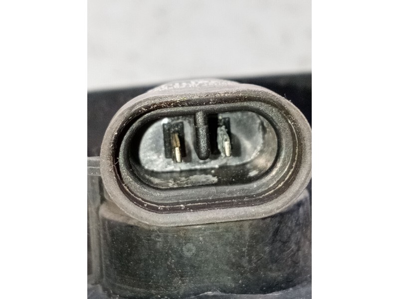 Recambio de faro antiniebla izquierdo para kia carens 2.0 turbodiesel cat referencia OEM IAM   