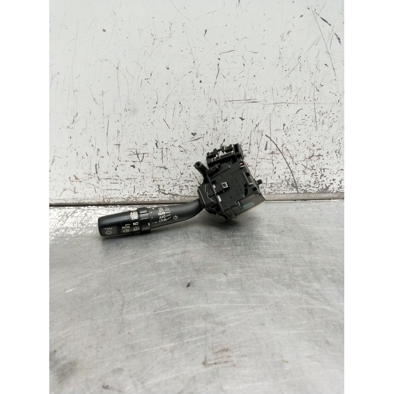 Recambio de mando limpia para toyota avensis berlina (t25) 2.2 d-4d clean power executive berlina (5-ptas.) referencia OEM IAM 8