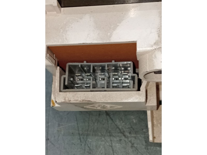 Recambio de mando calefaccion / aire acondicionado para renault clio i (b/c57_, 5/357_) 1.4 referencia OEM IAM 9174941002  