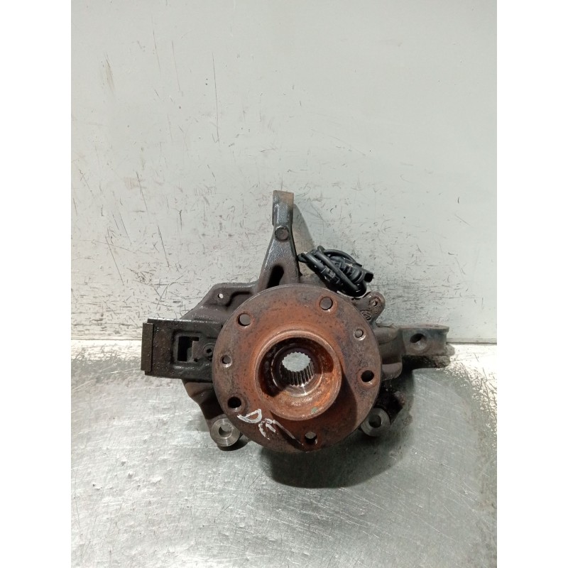 Recambio de mangueta delantera derecha para renault megane iii hatchback (bz0/1_, b3_) 1.9 dci (bz0n, bz0j) referencia OEM IAM  