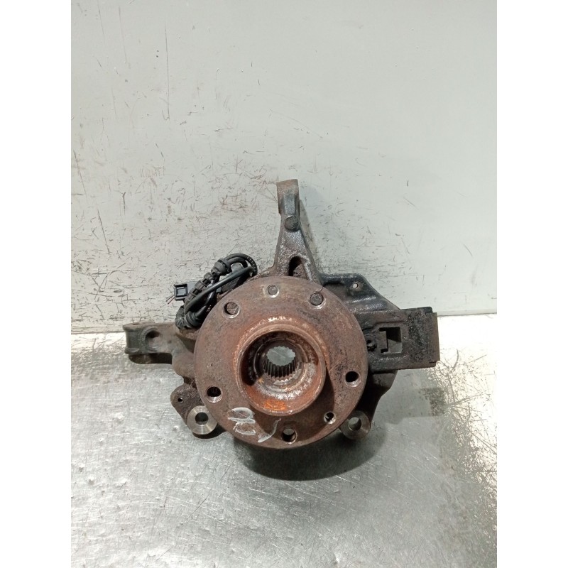 Recambio de mangueta delantera izquierda para renault megane iii hatchback (bz0/1_, b3_) 1.9 dci (bz0n, bz0j) referencia OEM IAM