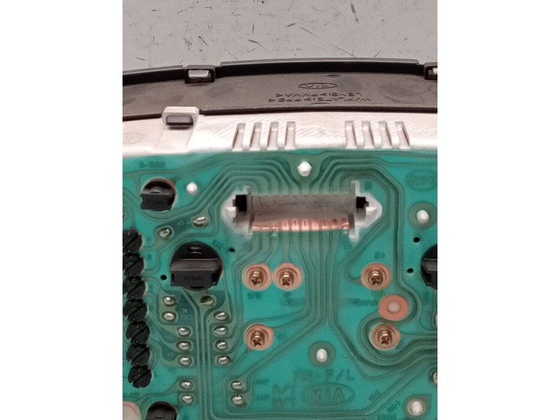 Recambio de cuadro instrumentos para kia carens 2.0 turbodiesel cat referencia OEM IAM 0k2ke55430 20030416  