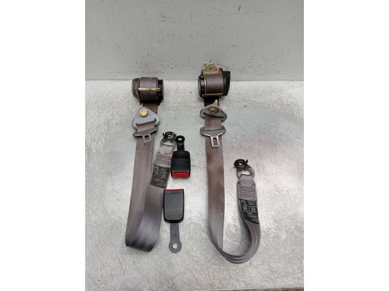 Recambio de juego cinturones delantero para renault clio i (b/c57_, 5/357_) 1.4 referencia OEM IAM   