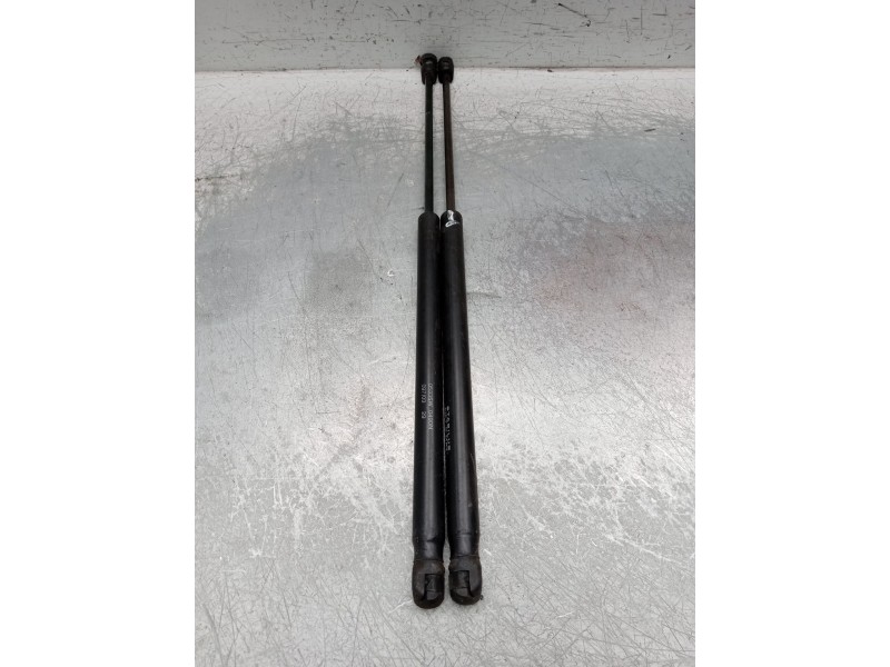 Recambio de amortiguadores maletero / porton para kia carens 2.0 turbodiesel cat referencia OEM IAM 0kfb62620a  
