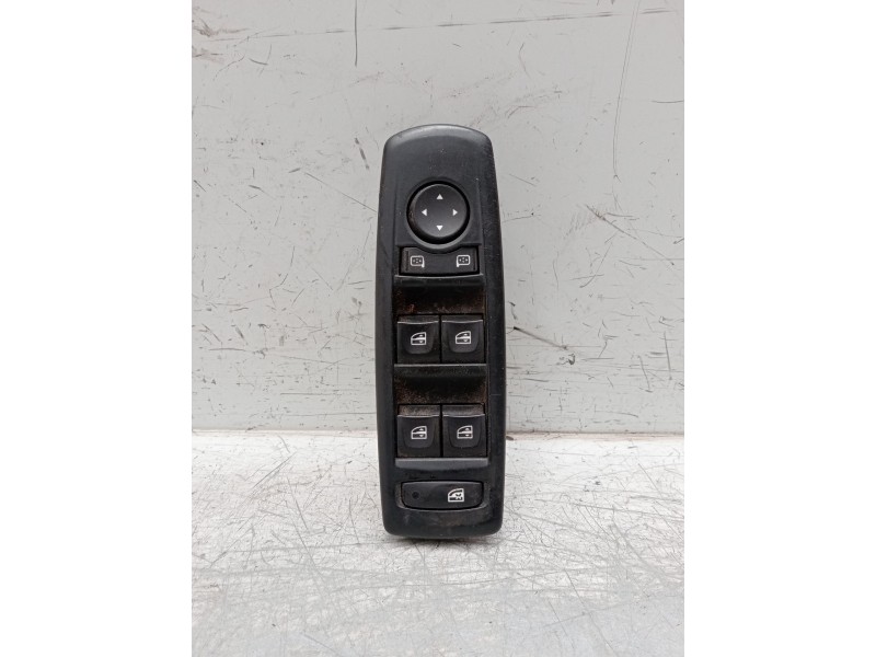 Recambio de mando elevalunas delantero izquierdo para renault megane iii hatchback (bz0/1_, b3_) 1.9 dci (bz0n, bz0j) referencia