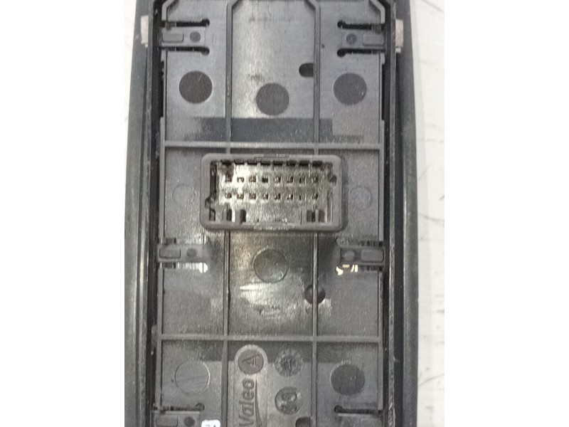 Recambio de mando elevalunas delantero izquierdo para renault megane iii hatchback (bz0/1_, b3_) 1.9 dci (bz0n, bz0j) referencia