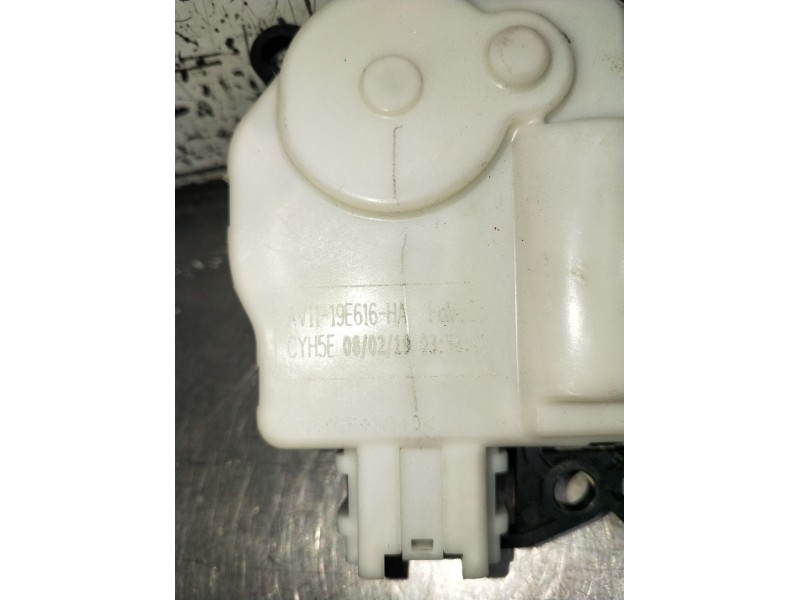 Recambio de motor apertura trampillas climatizador para ford puma referencia OEM IAM AV1119E616HA  