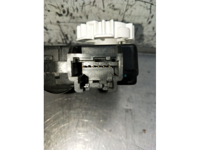 Recambio de motor apertura trampillas climatizador para ford puma referencia OEM IAM H1BH19E616AA  