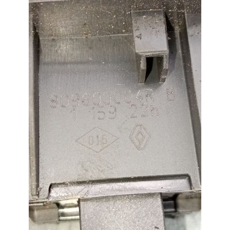 Recambio de mando elevalunas delantero derecho para renault megane iii hatchback (bz0/1_, b3_) 1.9 dci (bz0n, bz0j) referencia O