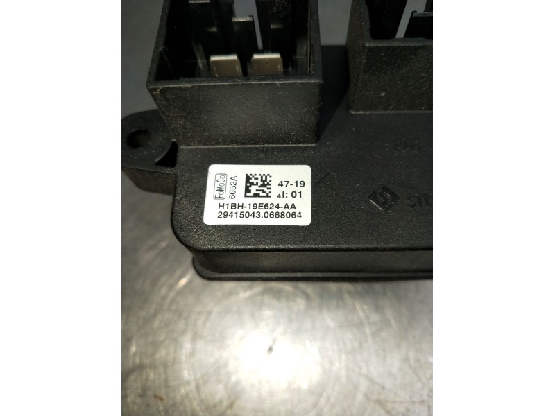 Recambio de resistencia calefaccion para ford puma referencia OEM IAM H1BH19E624AA 29415043 