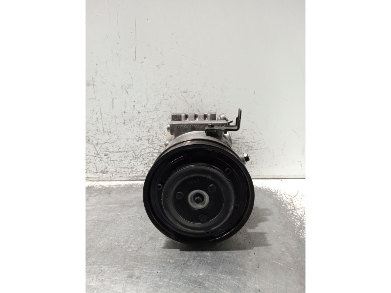 Recambio de compresor aire acondicionado para kia carens ( ) referencia OEM IAM CA500PNBAA15 NBHD2261 