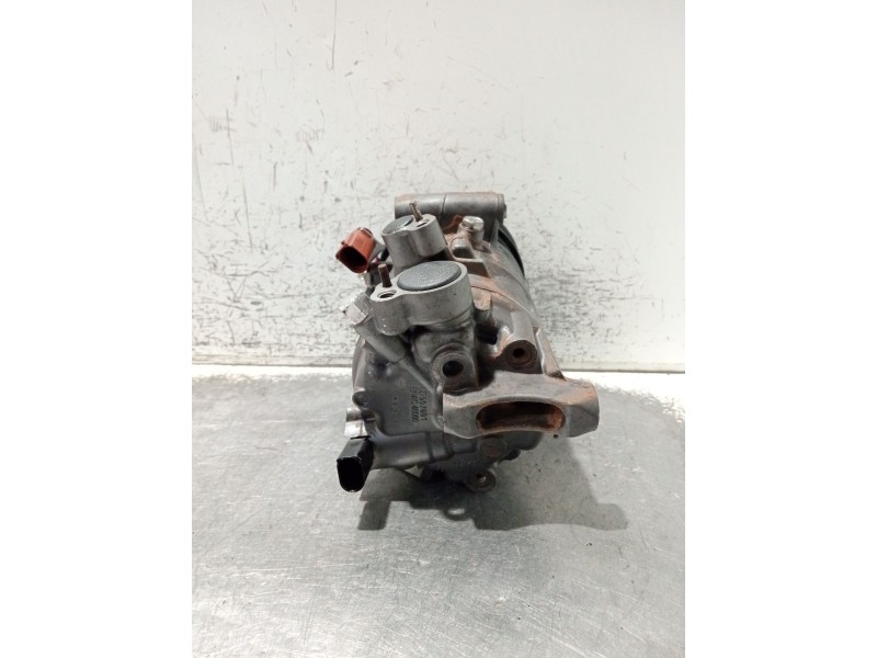 Recambio de compresor aire acondicionado para seat leon sportstourer (kl8) referencia OEM IAM 3Q0816803B 11120065146 LK888001