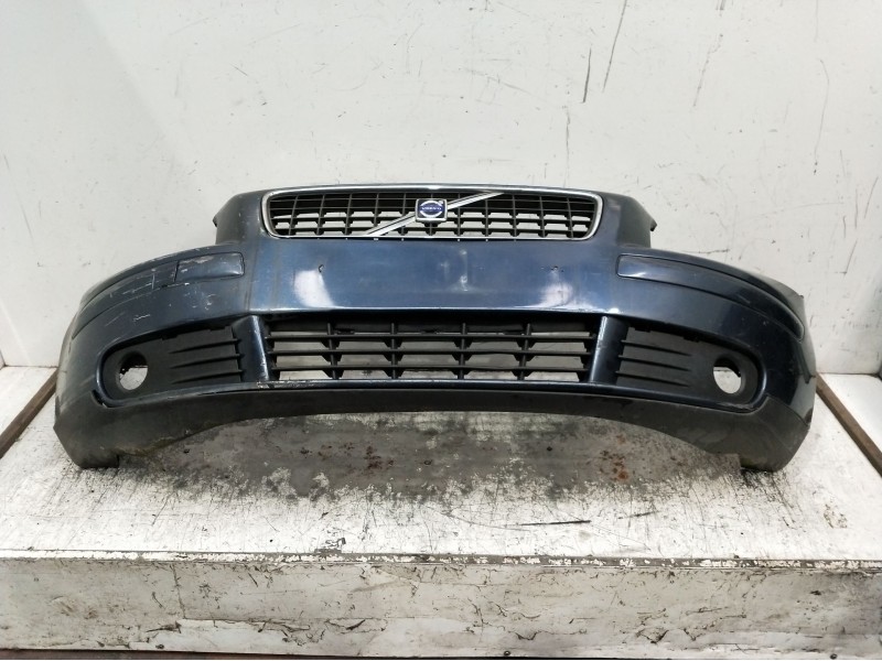 Recambio de paragolpes delantero para volvo s40 berlina 1.6 d kinetic referencia OEM IAM  ojo ver fotos 