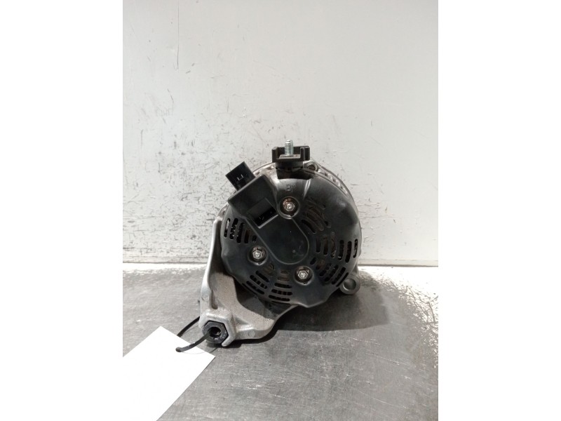 Recambio de alternador para bmw 3 (f30, f80) 318 d referencia OEM IAM 764013103 1042118181 