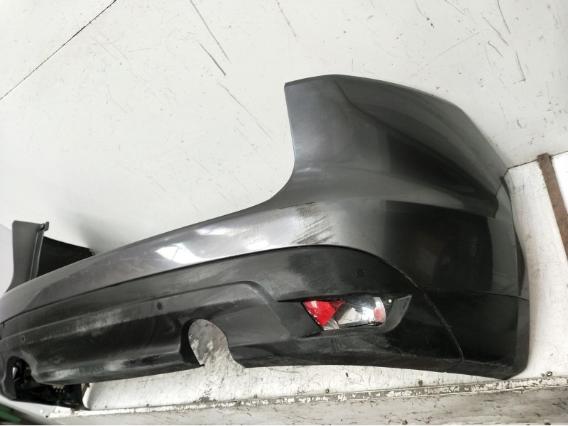 Recambio de paragolpes trasero para jaguar f-pace referencia OEM IAM   ojo ver fotos