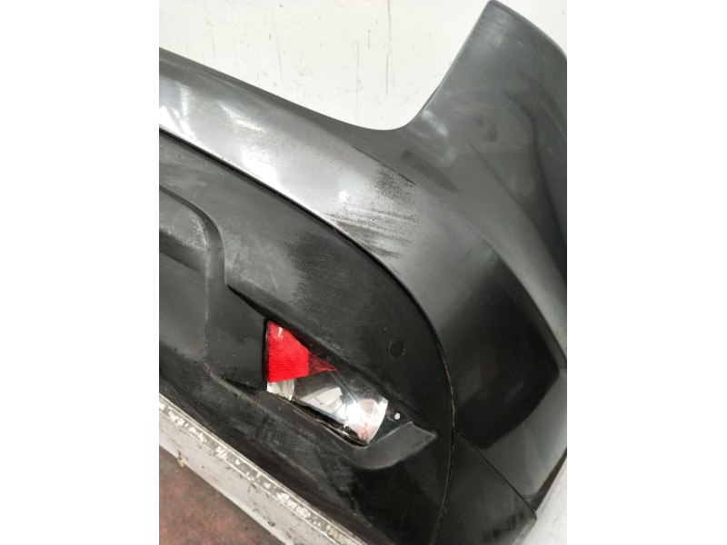 Recambio de paragolpes trasero para jaguar f-pace referencia OEM IAM   ojo ver fotos