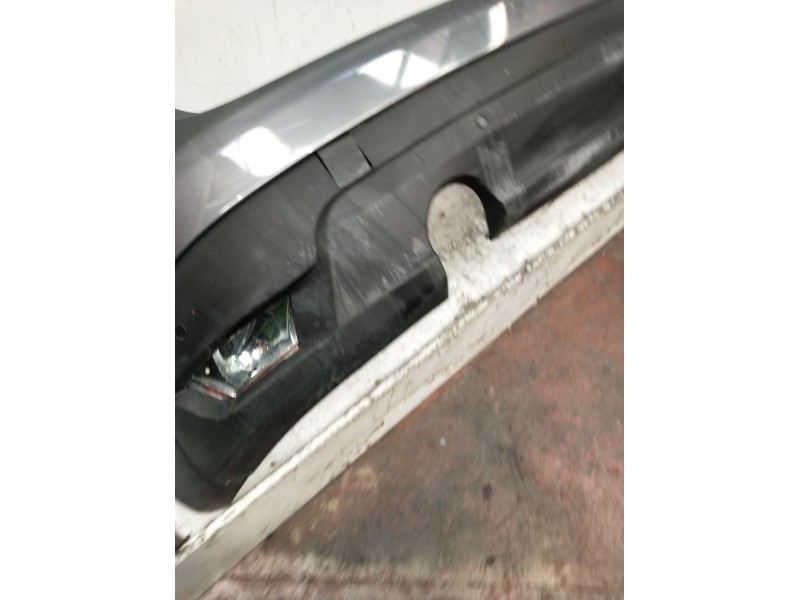 Recambio de paragolpes trasero para jaguar f-pace referencia OEM IAM   ojo ver fotos