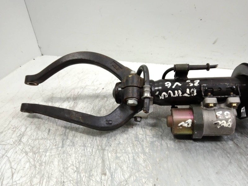 Recambio de amortiguador delantero derecho para kia opirus 3.5 v6 cat referencia OEM IAM   