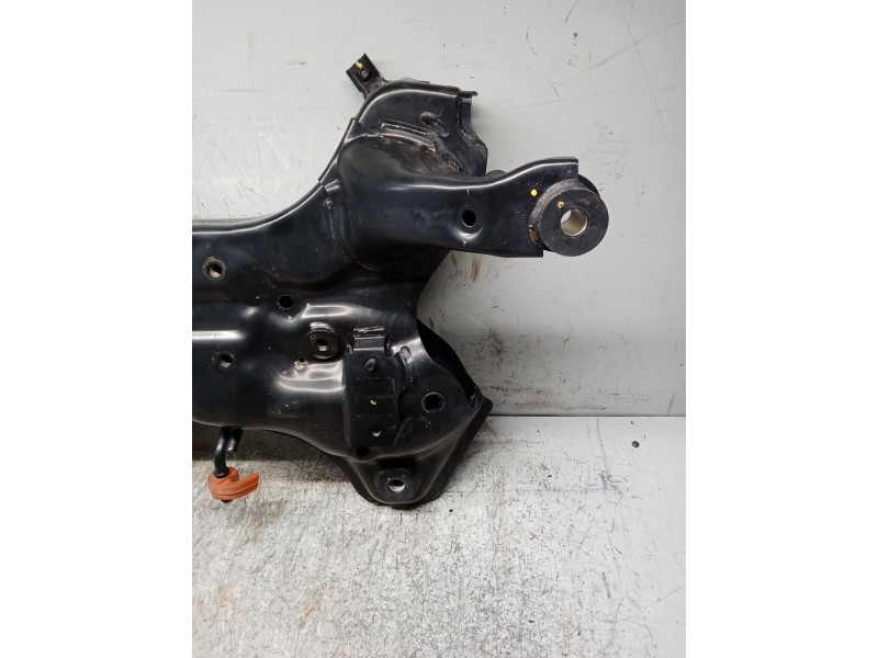 Recambio de puente delantero para kia carens ( ) referencia OEM IAM 20180320144903 A4W206095  CUNA