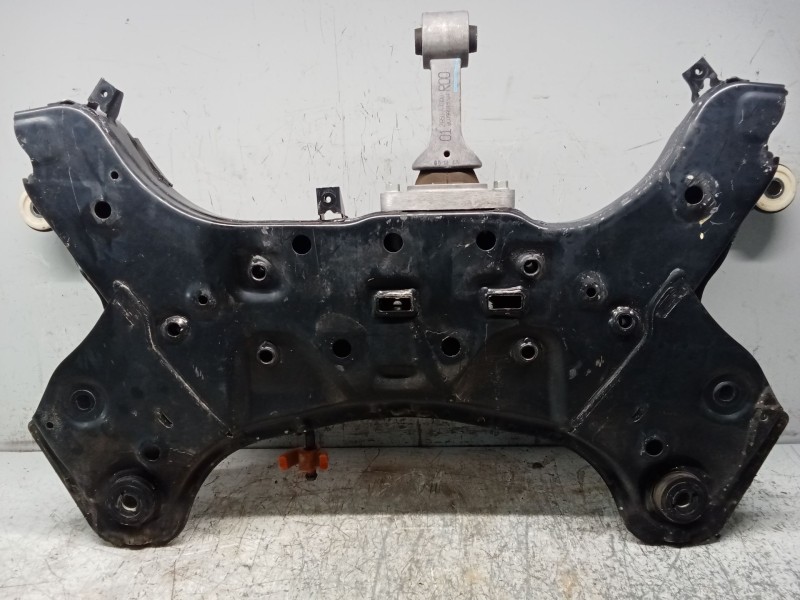 Recambio de puente delantero para kia carens ( ) referencia OEM IAM 20180320144903 A4W206095  CUNA