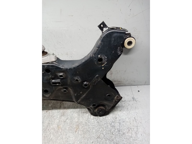 Recambio de puente delantero para kia carens ( ) referencia OEM IAM 20180320144903 A4W206095  CUNA