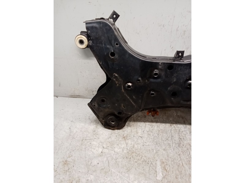 Recambio de puente delantero para kia carens ( ) referencia OEM IAM 20180320144903 A4W206095  CUNA