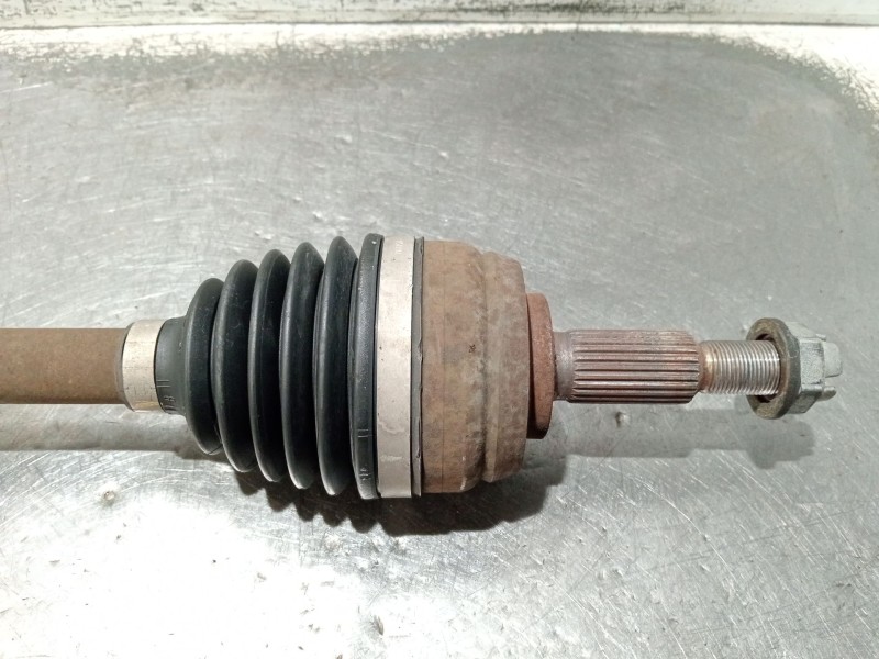 Recambio de transmision delantera derecha para renault megane iii hatchback (bz0/1_, b3_) 1.9 dci (bz0n, bz0j) referencia OEM IA