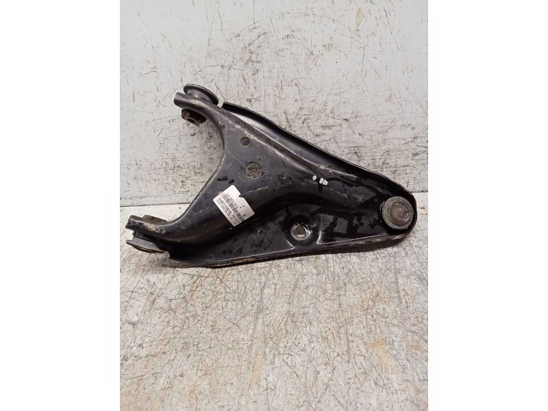 Recambio de brazo suspension inferior delantero izquierdo para dacia sandero referencia OEM IAM 545017081R  