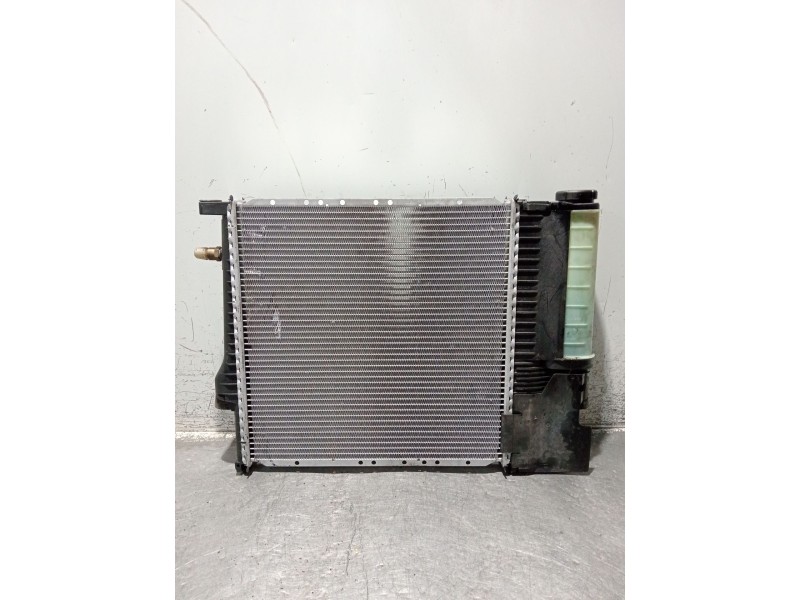Recambio de radiador agua para bmw 3 (e36) 318 is referencia OEM IAM 1728907  