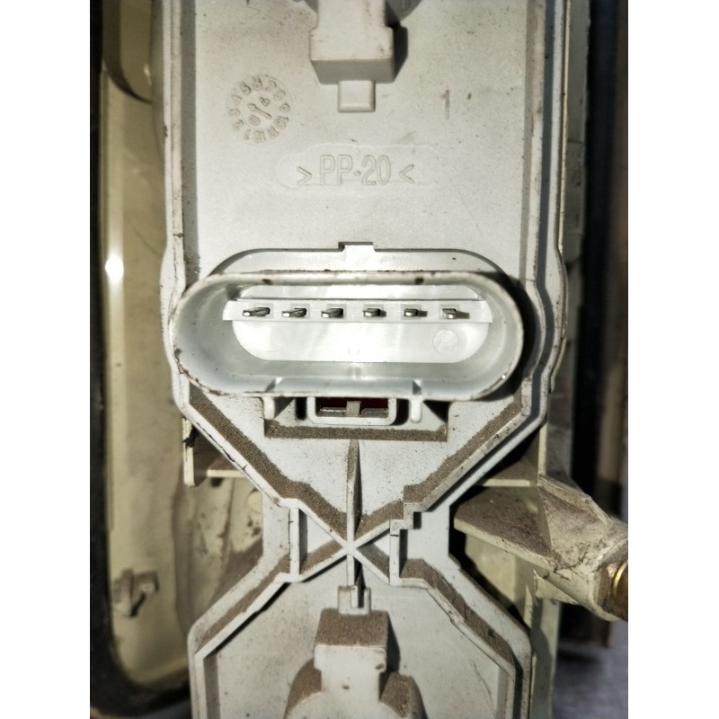 Recambio de piloto trasero izquierdo para ford transit connect (p65_, p70_, p80_) 1.8 tdci referencia OEM IAM 2T1413N412AB   Recambio de piloto trasero izquierdo para ford transit connect (p65_, p70_, p80_) 1.8 tdci referencia OEM IAM 2T1413N412AB