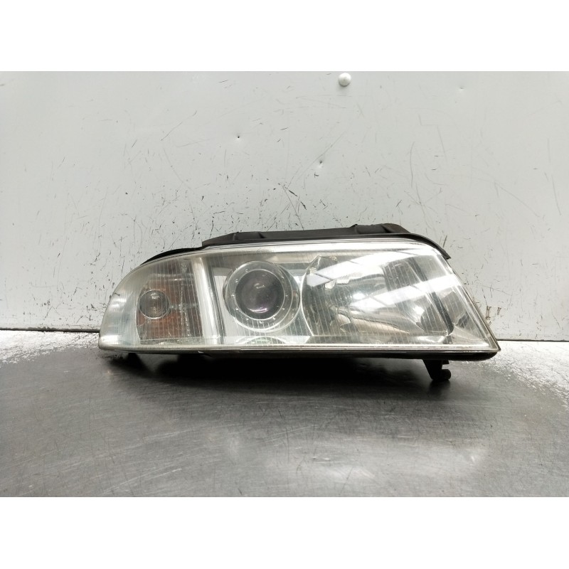 Recambio de faro derecho para audi a4 b5 (8d2) 1.9 tdi referencia OEM IAM 8D0941004AK 1853675100 89300381