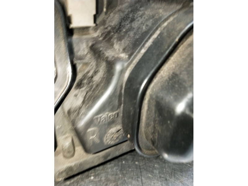 Recambio de faro derecho para audi a4 b5 (8d2) 1.9 tdi referencia OEM IAM 8D0941004AK 1853675100 89300381