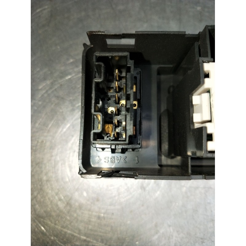 Recambio de mando multifuncion para land rover discovery ii (l318) 2.5 td5 4x4 referencia OEM IAM 100500LNF 993500073 