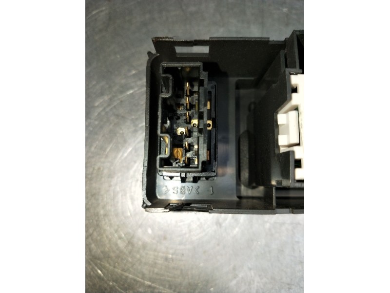 Recambio de mando multifuncion para land rover discovery ii (l318) 2.5 td5 4x4 referencia OEM IAM 100500LNF 993500073 