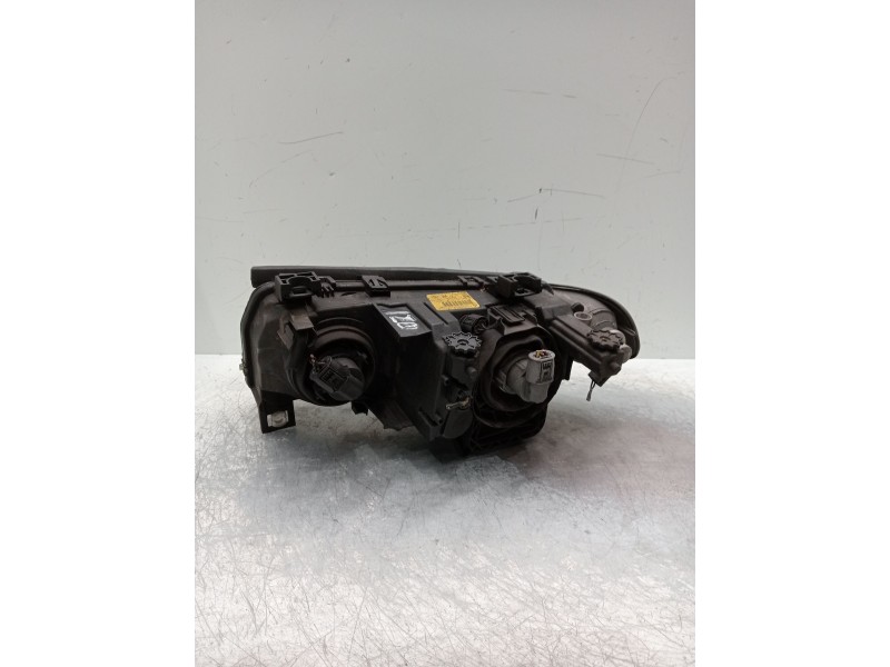 Recambio de faro derecho para bmw serie 3 compact (e46) referencia OEM IAM 0301187202 6901970  