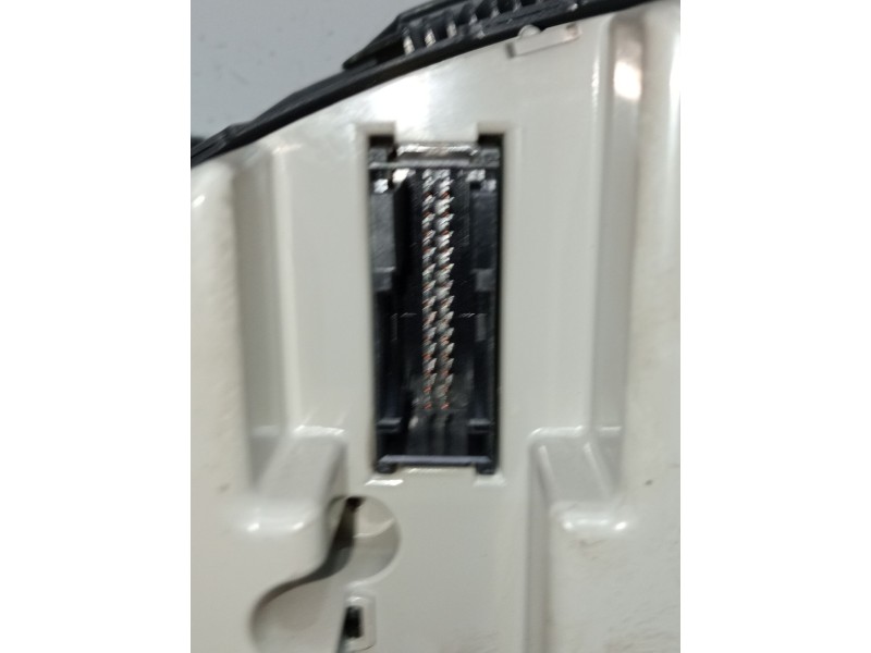 Recambio de cuadro instrumentos para bmw serie 3 compact (e46) referencia OEM IAM 0263639200 6940868  