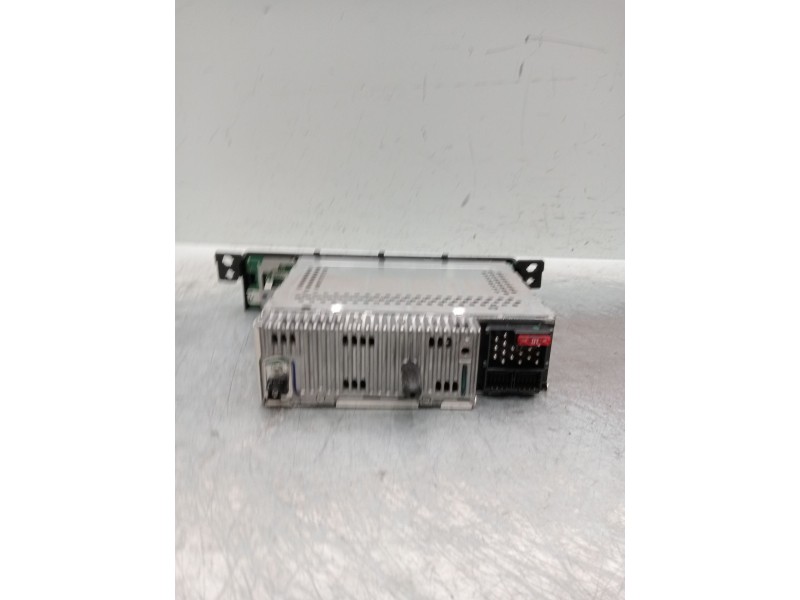Recambio de sistema audio / radio cd para bmw serie 3 compact (e46) referencia OEM IAM a2c53085730 6512694343501  