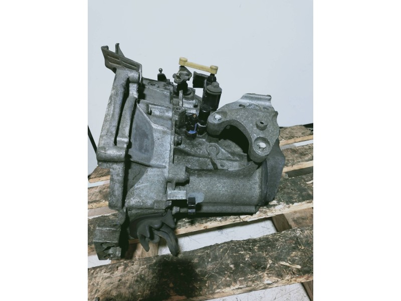 Recambio de caja cambios para citroen c3 1.1 furio referencia OEM IAM 20CQ08 1002910 