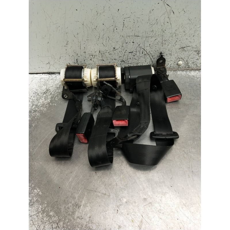 Recambio de juego cinturones trasero para volkswagen golf plus v (5m1, 521) 2.0 tdi 16v referencia OEM IAM   5p