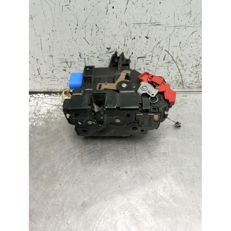 Recambio de motor cierre centralizado delantero derecho para volkswagen golf plus v (5m1, 521) 2.0 tdi 16v referencia OEM IAM 3D