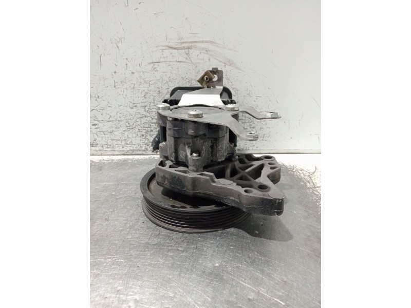Recambio de bomba direccion para bmw 5 (e60) 530 d referencia OEM IAM 7693974101  