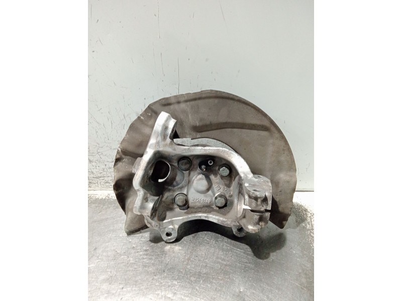 Recambio de mangueta delantera derecha para bmw 5 (e60) 530 d referencia OEM IAM 6760954R  