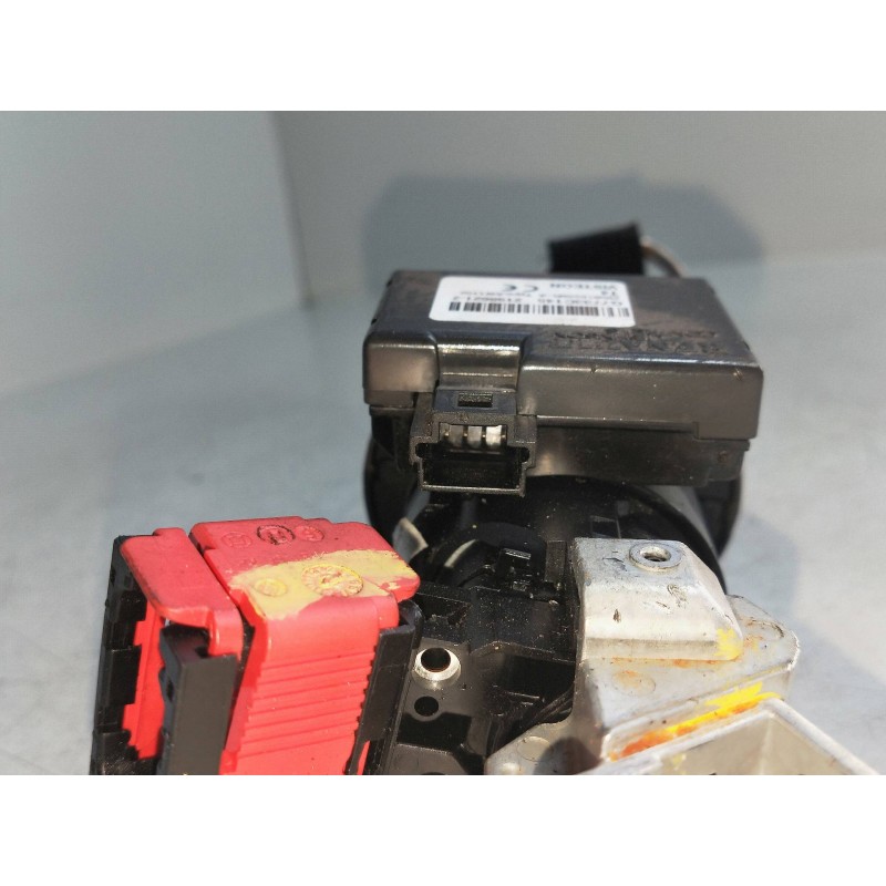 Recambio de conmutador de arranque para dacia duster ii 1.5 dci diesel fap cat referencia OEM IAM 21986212 G7733C145 