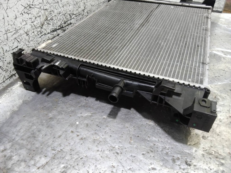 Recambio de radiador agua para renault zoe entry referencia OEM IAM 214104950R 8A75600000 